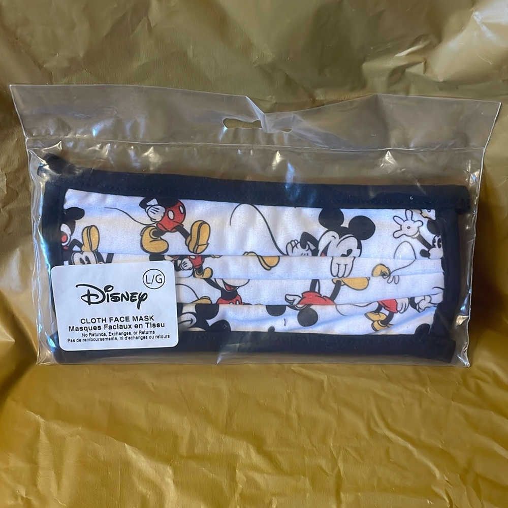 Mickey Mouse Mask ❄️